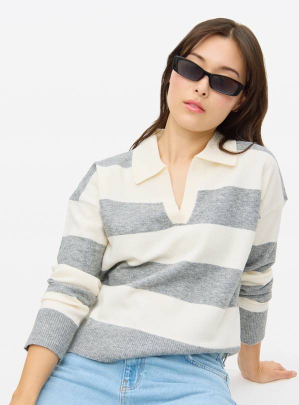 Grey Striped Cosy Yarn Collared Jumper 16